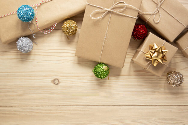 festive-packages-with-copy-space